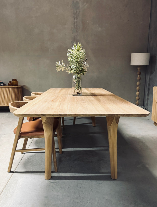 Blyth Dining Table
