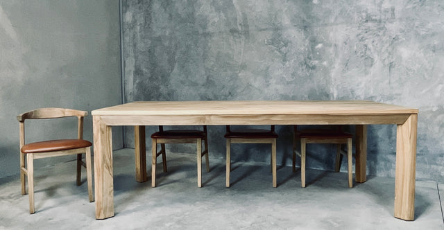 Edith Dining Table