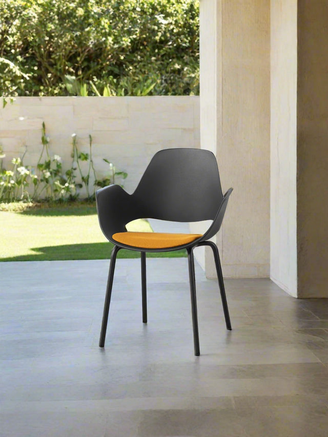 Falk Chair