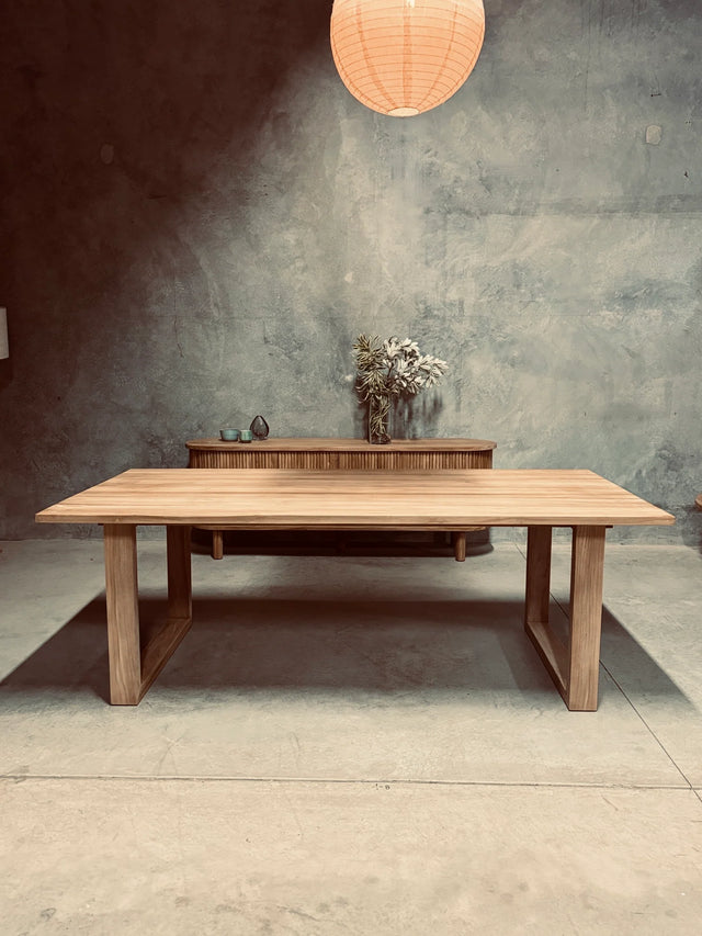 Vivonne Dining Table & Chair Suite