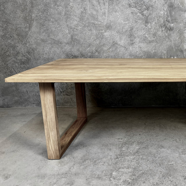 Vivonne Dining Table