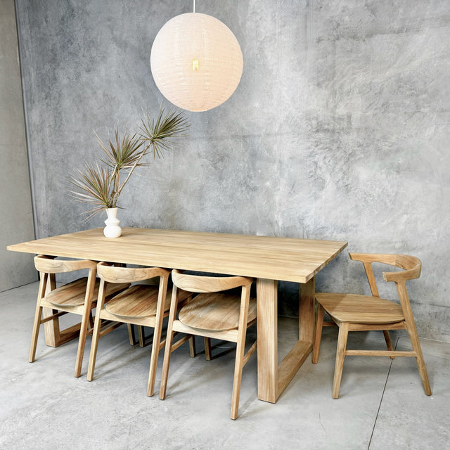 Vivonne Dining Table