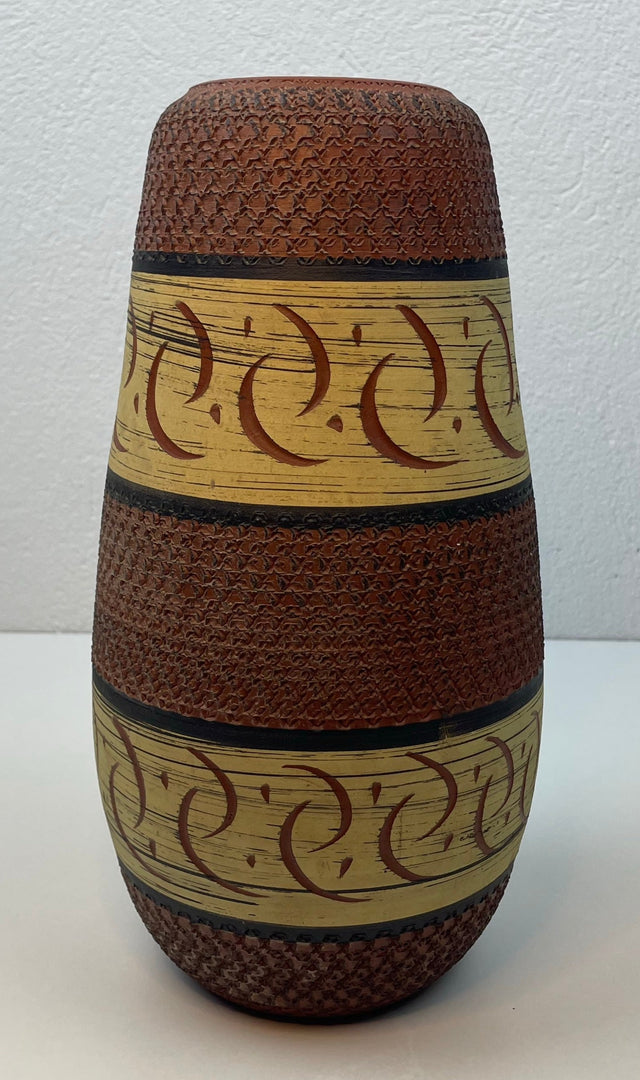 Alfred Krupp Sgraffito Vase Model No. 91-30