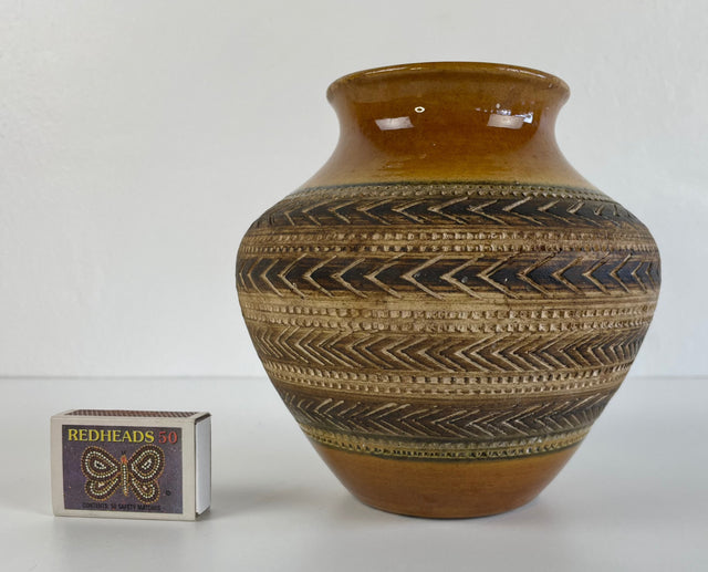 Dumler and Breiden Terra Series Vase Model No. 187-15  Sgraffito